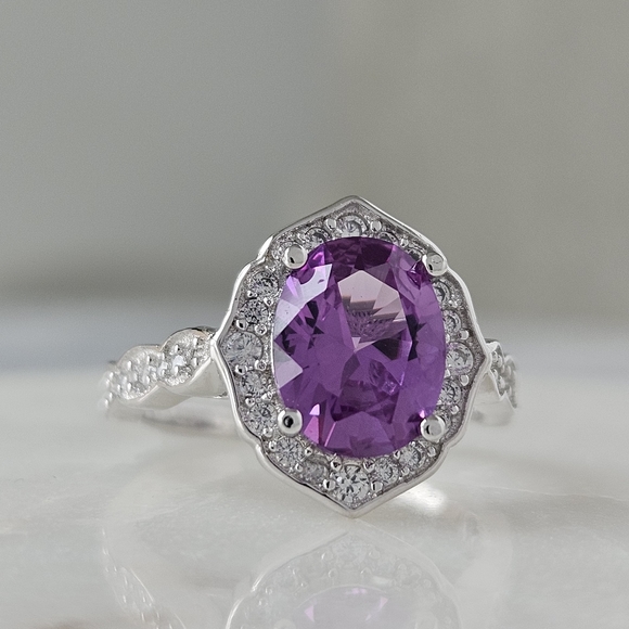Purple Amethyst Gemstone ring, 925 Sterling Silver Charmed Aroma - Picture 2 of 9